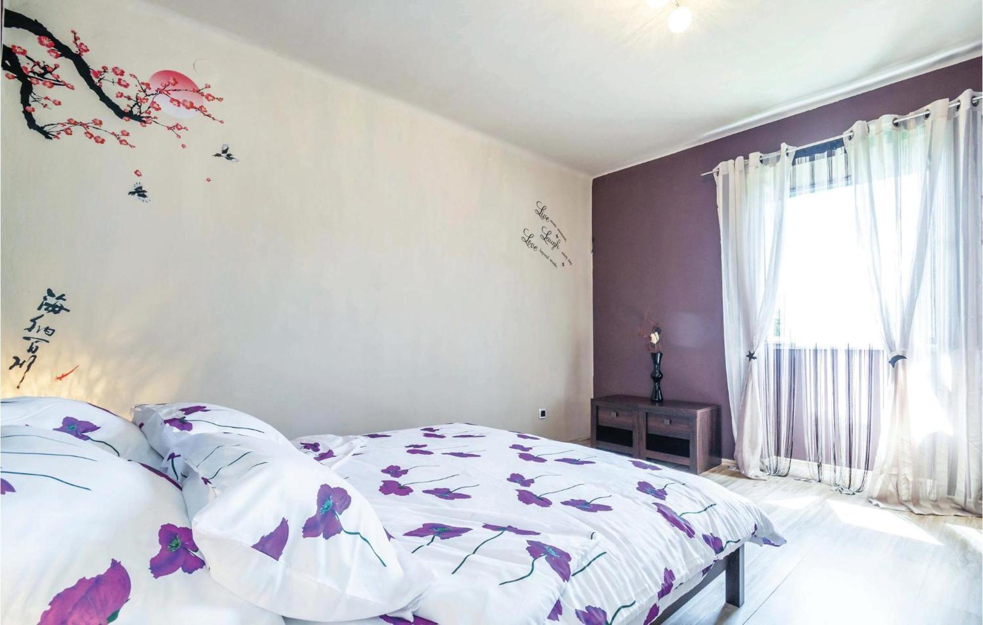 Awesome Apartment In Lovran With House Sea View Eksteriør billede