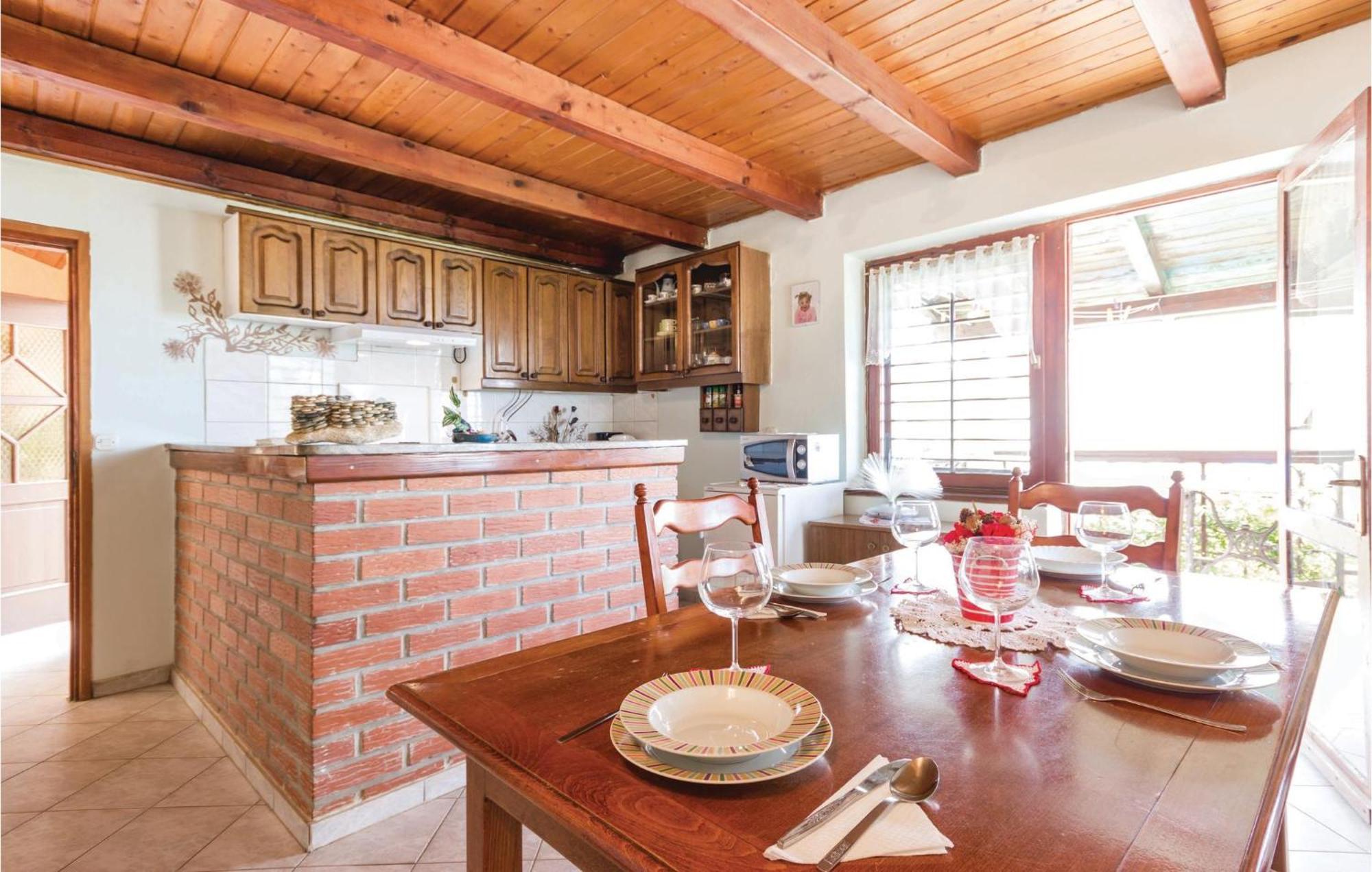 Awesome Apartment In Lovran With House Sea View Eksteriør billede